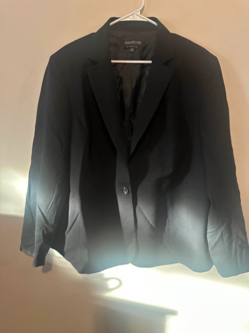 Jones New York Stretch Black Blazer – Women’s 22W